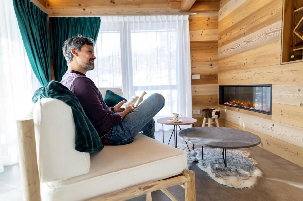 Chalet Imbosc'Che - 5 Beautiful Rooms In Charming B&B ลีวินโญ ภายนอก รูปภาพ