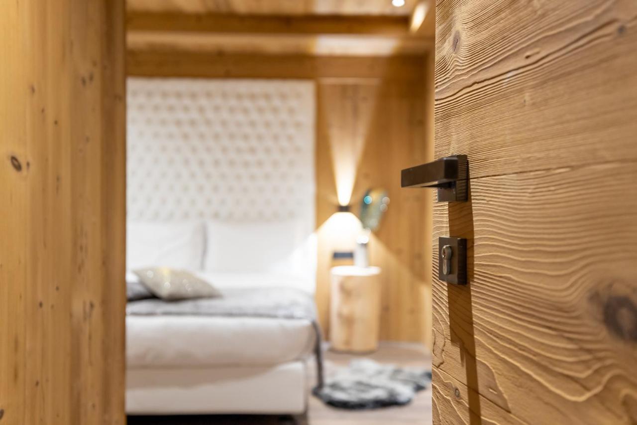 Chalet Imbosc'Che - 5 Beautiful Rooms In Charming B&B ลีวินโญ ภายนอก รูปภาพ