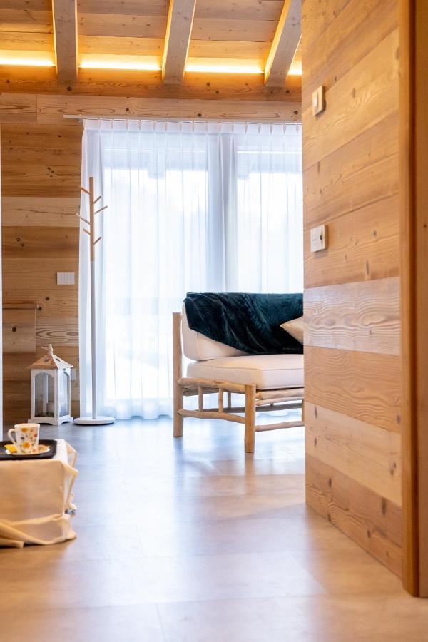 Chalet Imbosc'Che - 5 Beautiful Rooms In Charming B&B ลีวินโญ ภายนอก รูปภาพ